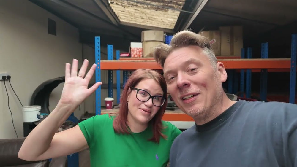 Discover effortless city commuting with the iScooter U2 e-bike — sleek design, smooth ride, and power that lasts.