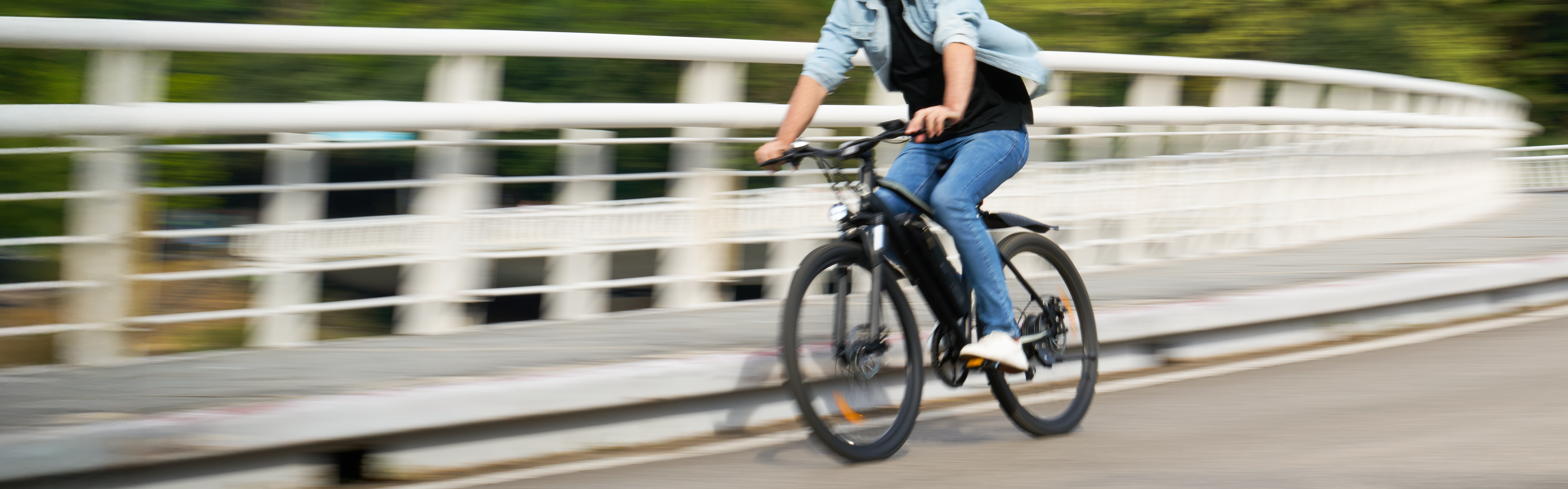 Top Electric Mountain Bikes for UK Riders | Ultimate Trail & Off-Road ...