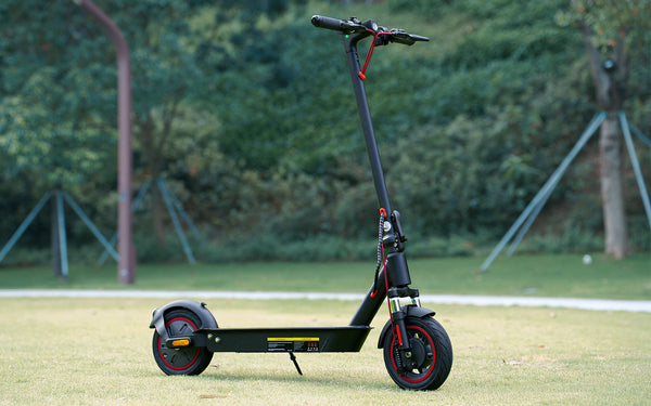 Why Does My Electric Scooter Turn On but Not Move? Common Causes Explained