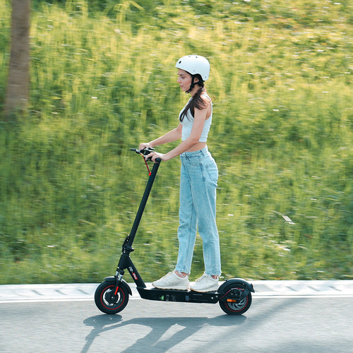 adult commuter scooter 31 miles
