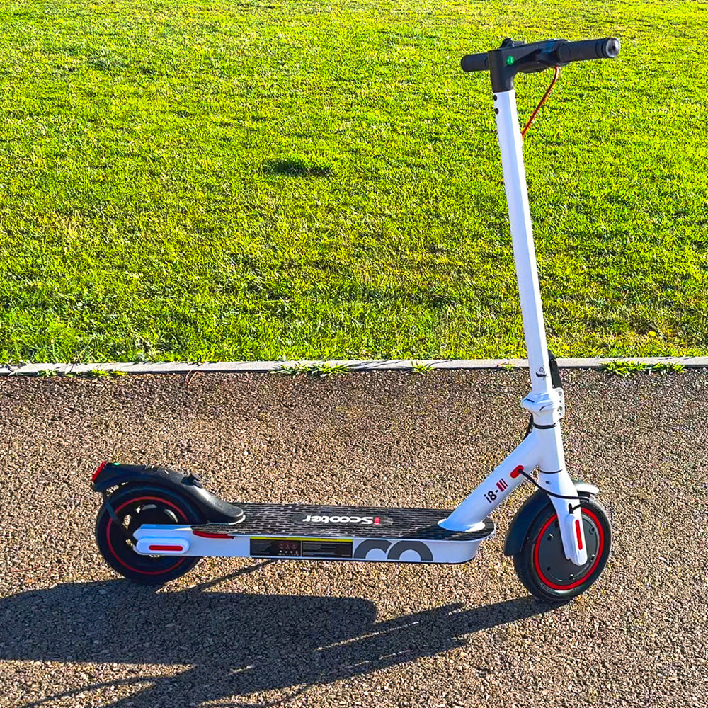 iScooter i8 real-world ride iScooter i8 outdoors