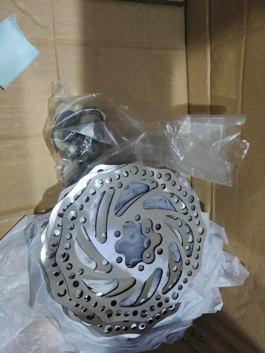 3544090_1080x.jpg?v=1740540450